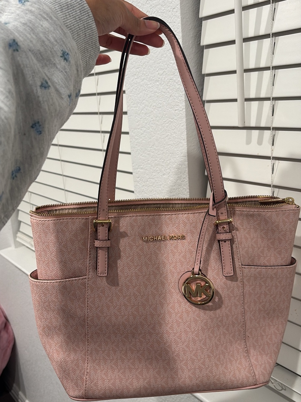 MICHAEL Michael Kors Jet Set Item East/West Top Zip Tote